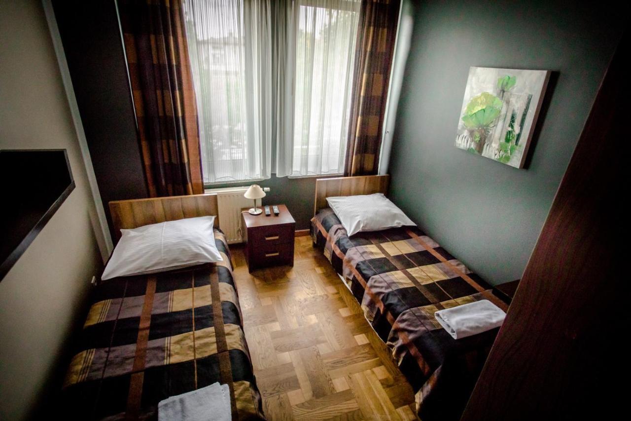 Restauracja Sonata Bed & Breakfast Zwierzyniec Eksteriør bilde